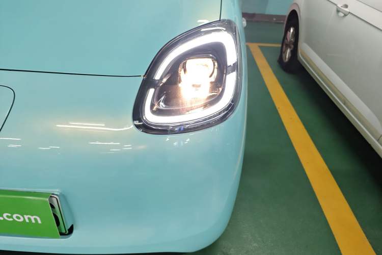 Used Wuling Hongguang MINIEV 2025 Four-Door Version Premium Edition
