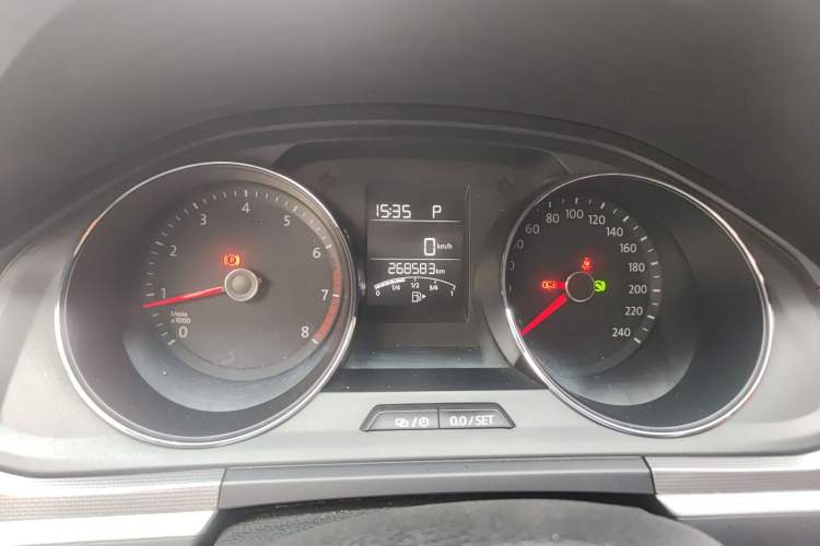 Used Volkswagen Bora 2016 1.6L Automatic Fashion Model
