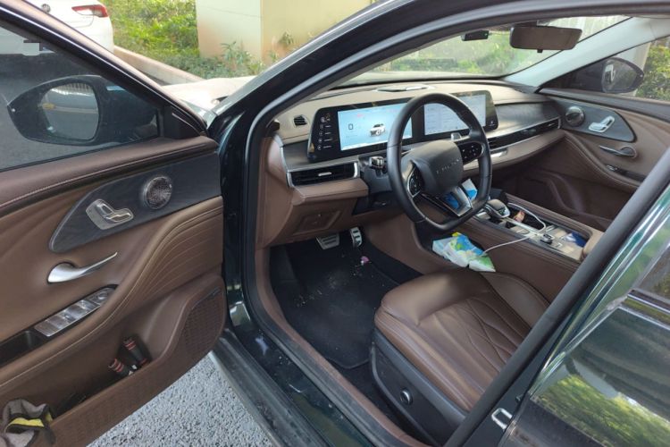 Used Chery Arrizo 8 2023 High-Performance Edition 2.0T DCT Powerfully Equipped