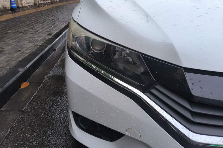 Used Honda Greiz 2016 1.5L CVT Classic Edition