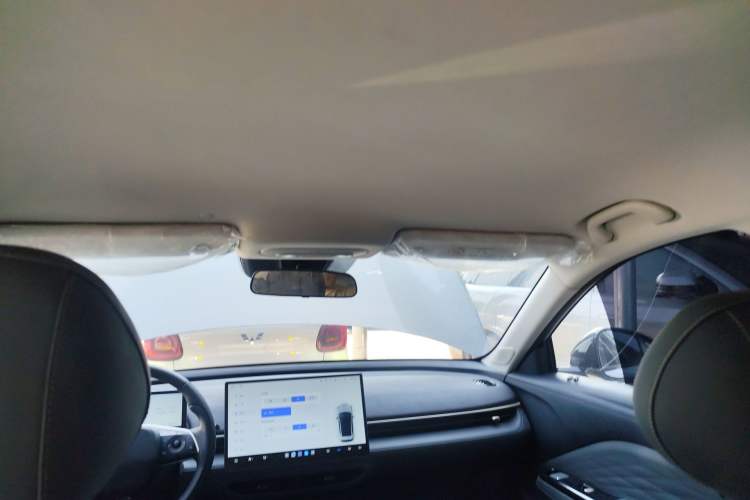 Used ARCFOX T1 2025 Model 425 PRO
