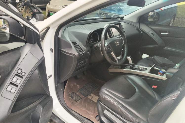 Used Luxgen U6 SUV 2017 1.8T Enhanced Charm Edition Driver Seat