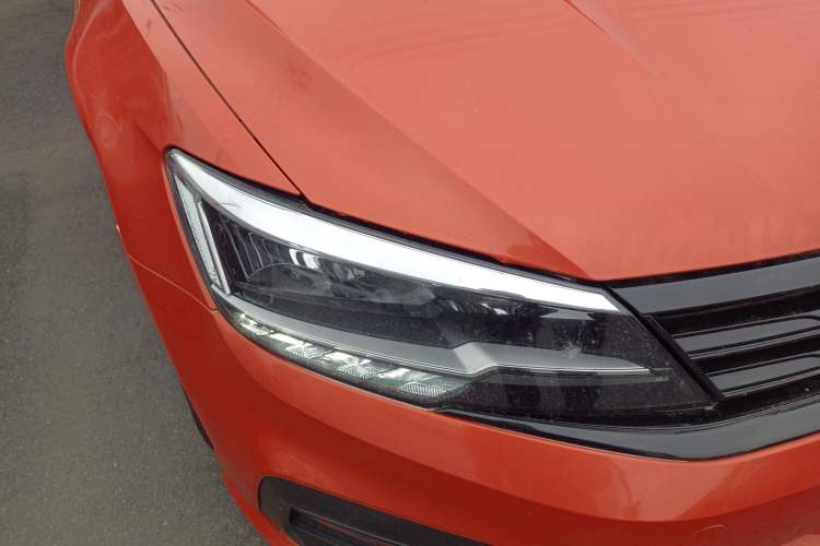 Used Volkswagen Lamando 2021 230TSI DSG Fashion Edition Right Front Headlight