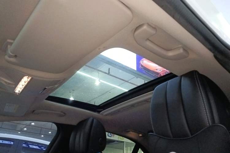 Used Mercedes-Benz C-Class 2020 Restyled C 200 L Fashion Edition Sport Version Headliner