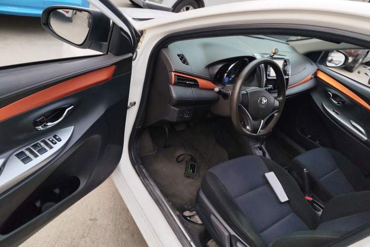 Used Toyota YARiS L Zhi Xuan 2016 1.5E Automatic JingSu Edition