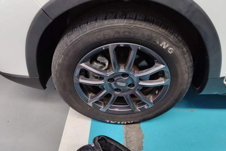 Used Geely Auto Vision X3 2021 PRO 1.5L CVT Deluxe Model