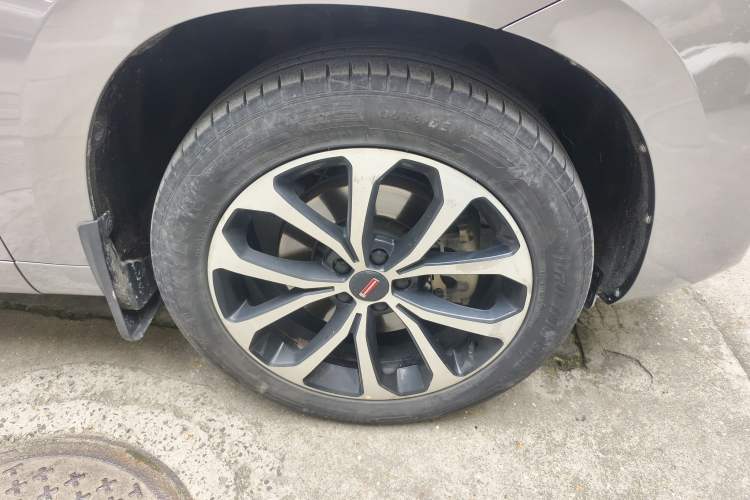 Used Wey VV7 2017 2.0T Ultra-Luxury Version Right Front Wheel Hub