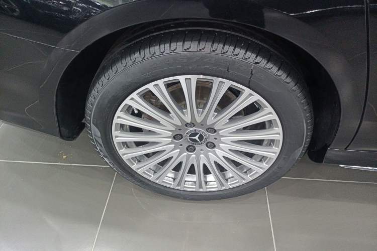 Used Mercedes-Benz E-Class 2023 Restyled E 300 L Sport Luxury Edition
