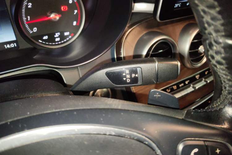 Used Mercedes-Benz GLC 2019 GLC 300 L 4MATIC Dynamic Model