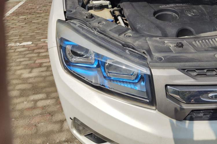 Used CHANGAN CS75 2016 1.8T Automatic Elite Model China V Standard