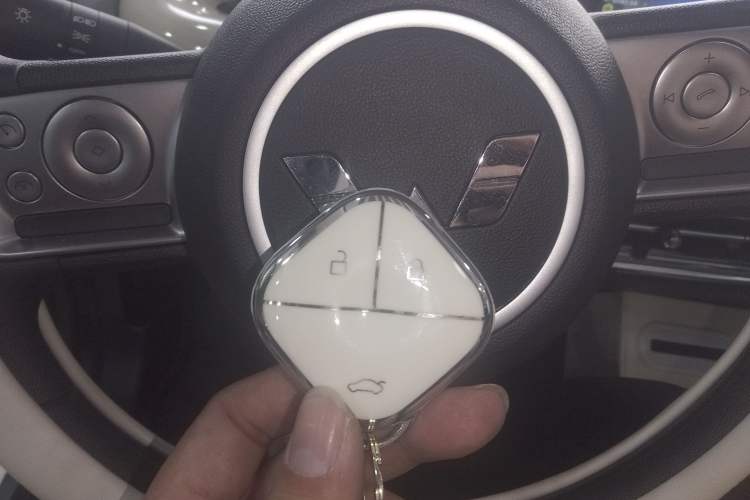 Used Wuling Bingo 2024 333 km Enjoyment Version
