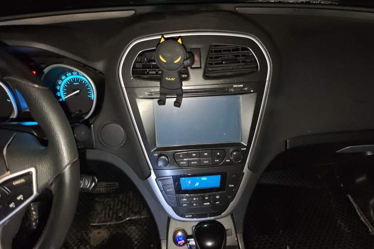 Used GAC Trumpchi GS5 2014 2.0L Automatic Two-Wheel Drive Deluxe Edition