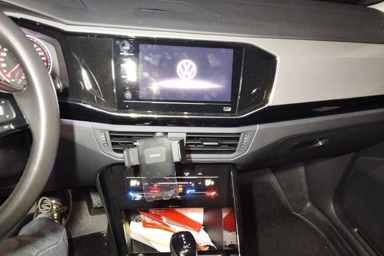 Used Volkswagen Tayron 2021 330TSI Two-Wheel Drive Luxury Smart Connectivity Version