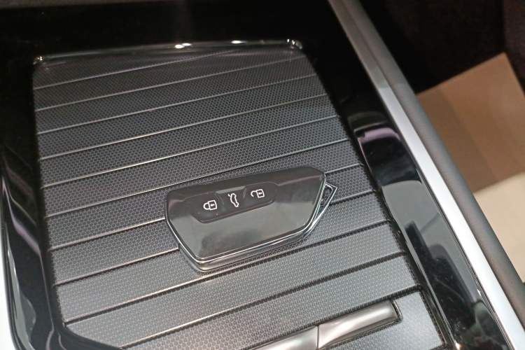 Used Volkswagen Magotan 2024 380TSI DSG Prestige Edition Interior 1