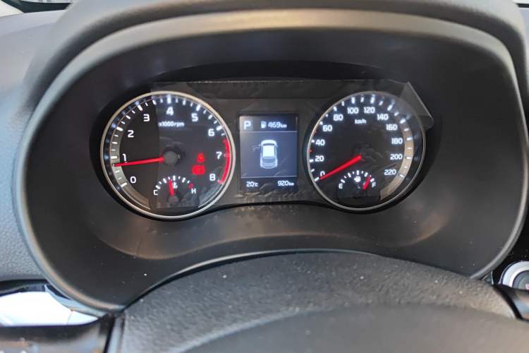 Used Kia kx1 Stonic 2021 1.4L CVT Fun Edition
