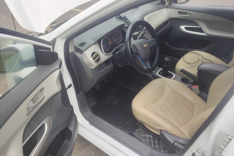 Used Chevrolet Sail 2016 Sail 3 1.3L Manual Comfort Sunroof Edition Driver Seat