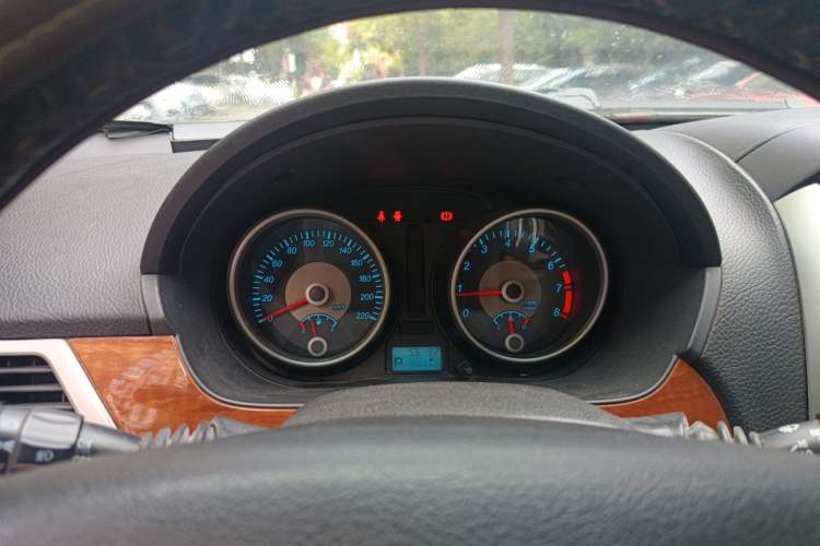 Used Buick Excelle 2013 1.5L Automatic Classic Model
