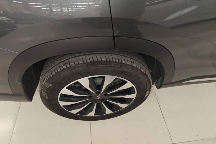 Used Chery Tiggo 8 PLUS 2025 290TGDI DCT Prestige 5-Seater
