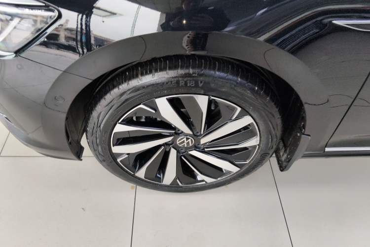 Used Volkswagen Passat 2023 Facelift 330TSI Luxury Edition