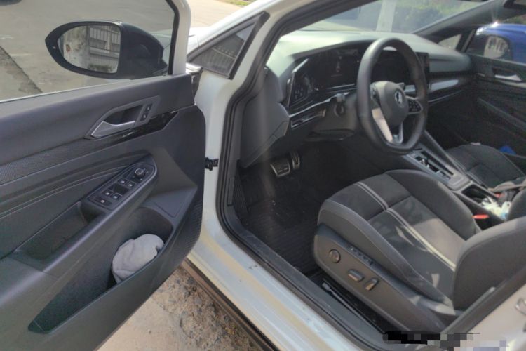 Used Volkswagen Golf 2023 Facelift 280TSI DSG R-Line