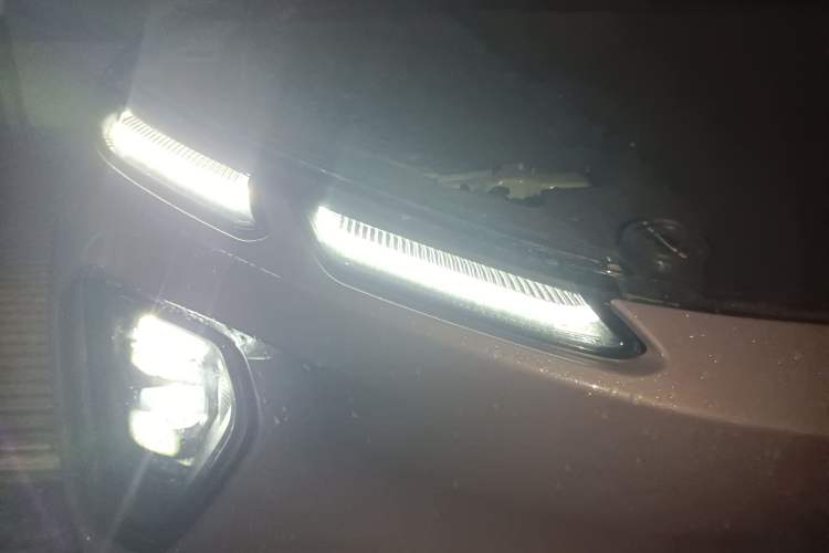 Used Nio EC6 2023 75 kWh