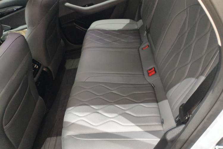 Used Geely Galaxy A7 2025 Model EM-i 150km Exploration+ Edition Left Rear Seat