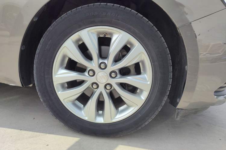 Used Buick GT 2018 15T Dual-Clutch Elite Model China V Standard