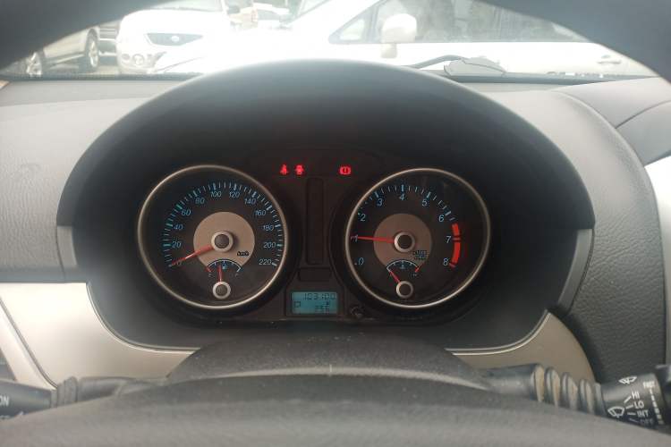Used Buick Excelle 2013 1.5L Automatic Classic Model Instrument Cluster