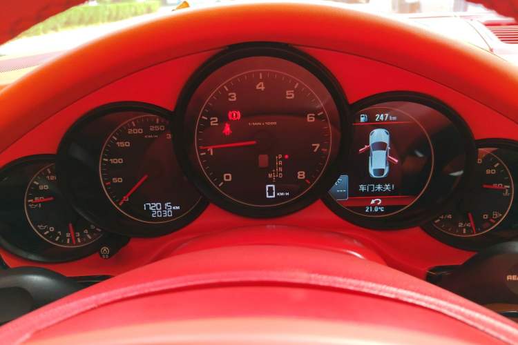 Used Porsche Panamera 2014 Panamera 4 3.0T Instrument Cluster