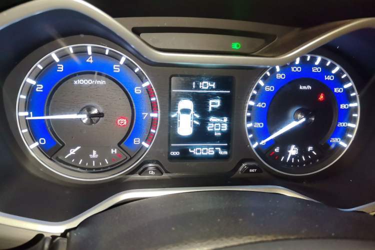Used Geely Auto Vision X3 2019 Upgraded Model 1.5L CVT Elite Version Instrument Cluster