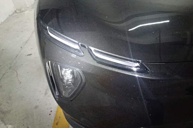 Used Nio EC6 2024 75 kWh
