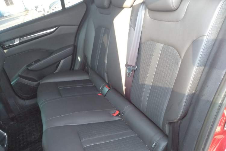 Used Dongfeng Aeolus Yixuan GS 2020 230T Automatic Yueyu Version
