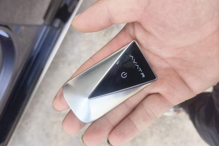 Used Avatr 06 2025 Ultra Pure Electric Edition Vehicle Key