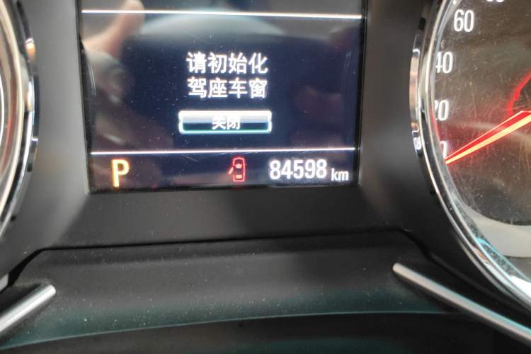 Used Chevrolet Orlando 2018 Redline 530T Automatic Enjoyment Edition (5+2 Model) – China V Standard Odometer Close Up