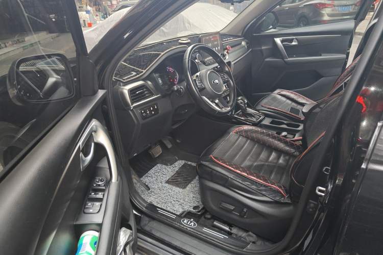 Used Kia Sportage R 2018 2.0L Automatic Smart Luxury Version China V Standard
