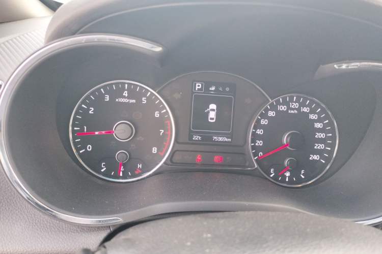 Used Kia K3 2016 1.6L Automatic GLS
