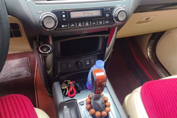 Used Toyota Prado  Gear Lever