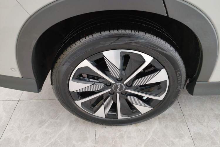 Used BYD Song PLUS New Energy 2025 EV Intelligent Driving Version 520km Premium Model