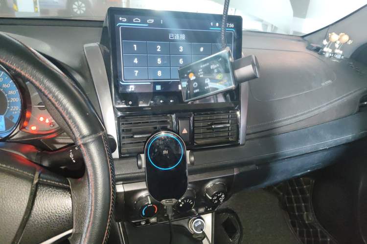 Used Toyota YARiS L Zhi Xuan 2015 1.5E Automatic Charm Edition
