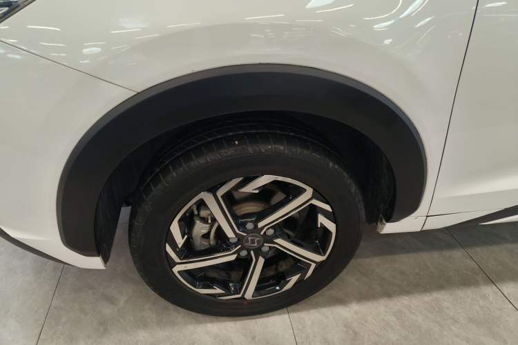 Used SOL X8 2021 300T DCT Panoramic Luxury Edition 5 Seats