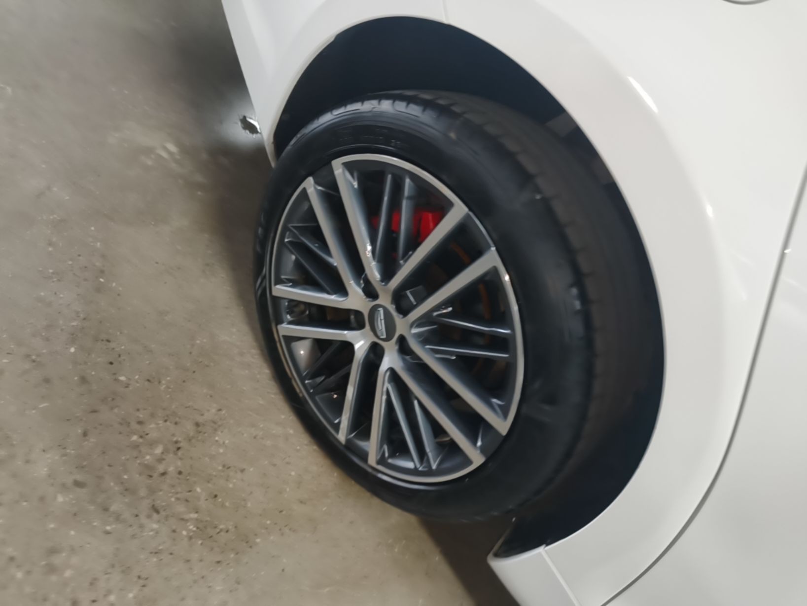 Geely Auto Preface 2023 2.0TD Prestige Version — снимка 11