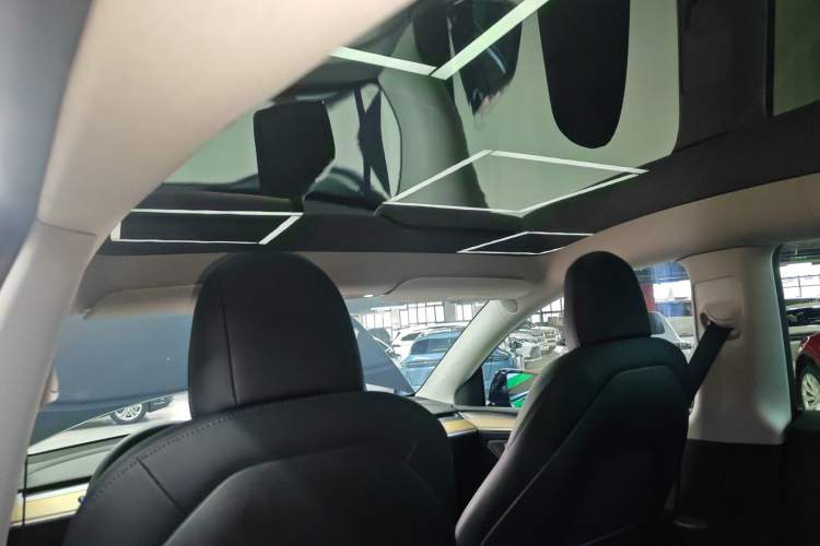 Used Tesla Model Y 2021 Standard Range Rear-Wheel Drive Version