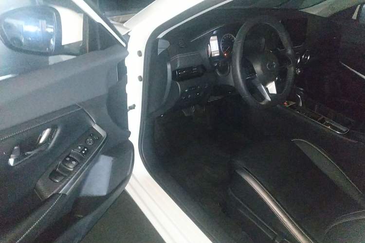 Used Nissan Sylphy 2022 1.6L XL CVT Enjoyment Edition Driver Seat