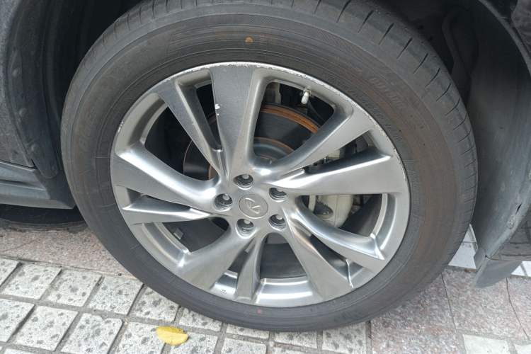 Used Infiniti QX60 2014 2.5 S/C Hybrid Two-Wheel Drive Excellence Edition