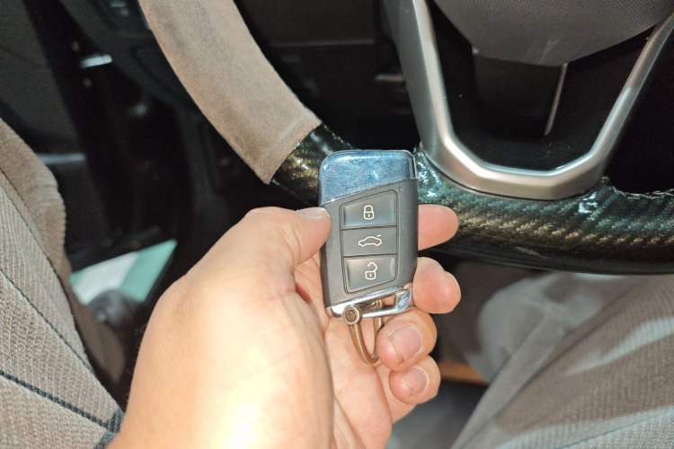 Used Volkswagen Magotan 2020 330TSI DSG Leading Model
