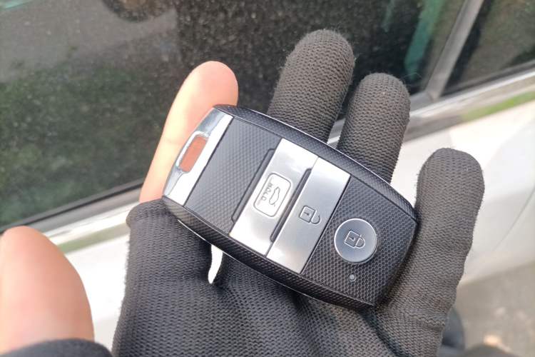 Used Kia K5 2016 2.0L Automatic LUX