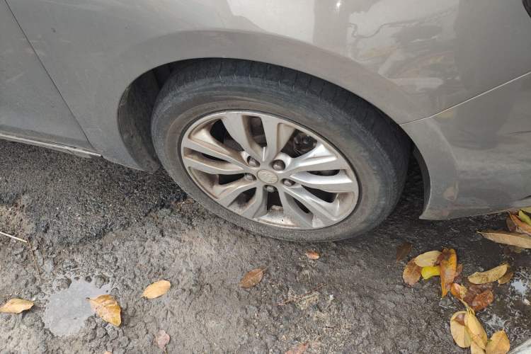 Used Buick GT 2018 15T Dual-Clutch Elite Model China V Standard