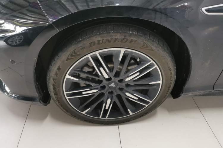 Used NETA S 2022 Extended-Range Version 1160 km Range Rear-Wheel Drive Mid-Grade
