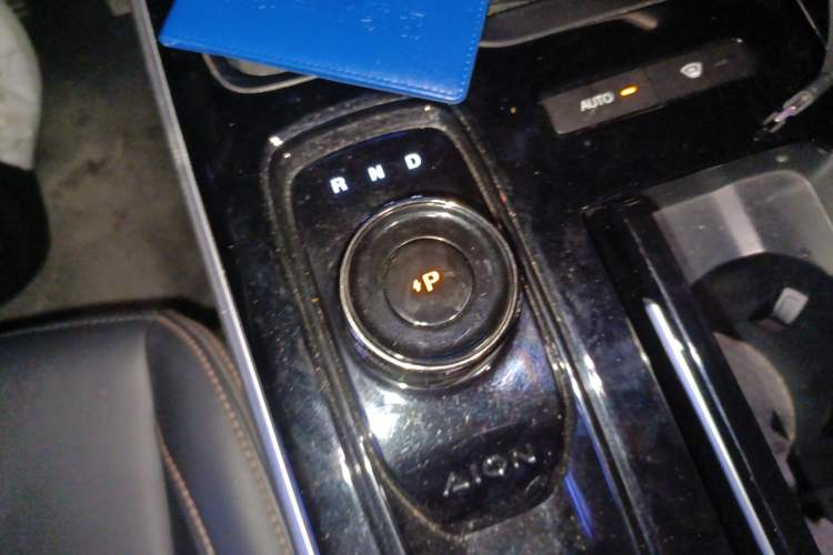 Used AION S 2023 Xuan 580 55.2 kWh Lithium Iron Phosphate Gear Lever