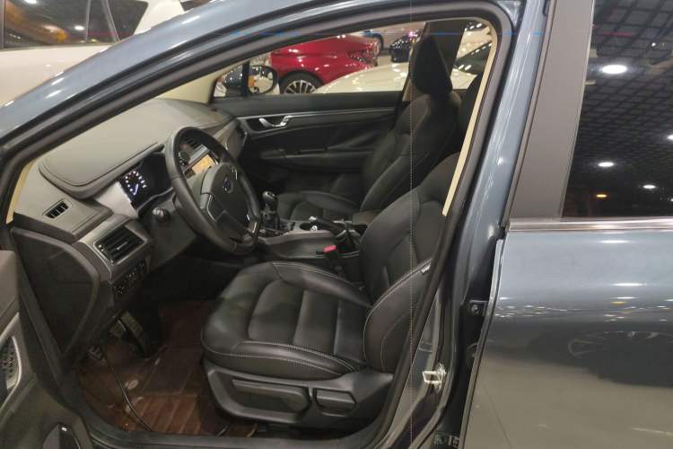 Used Geely Auto Emgrand GS 2016 Sport Edition 1.3T Manual LingShang Model